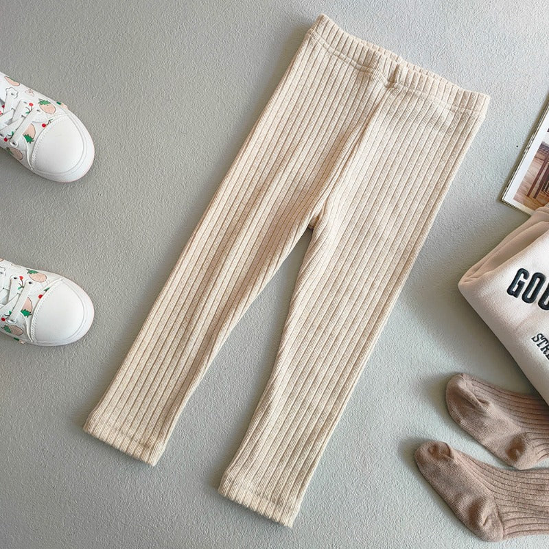 Fleece lined ribbed footless tights