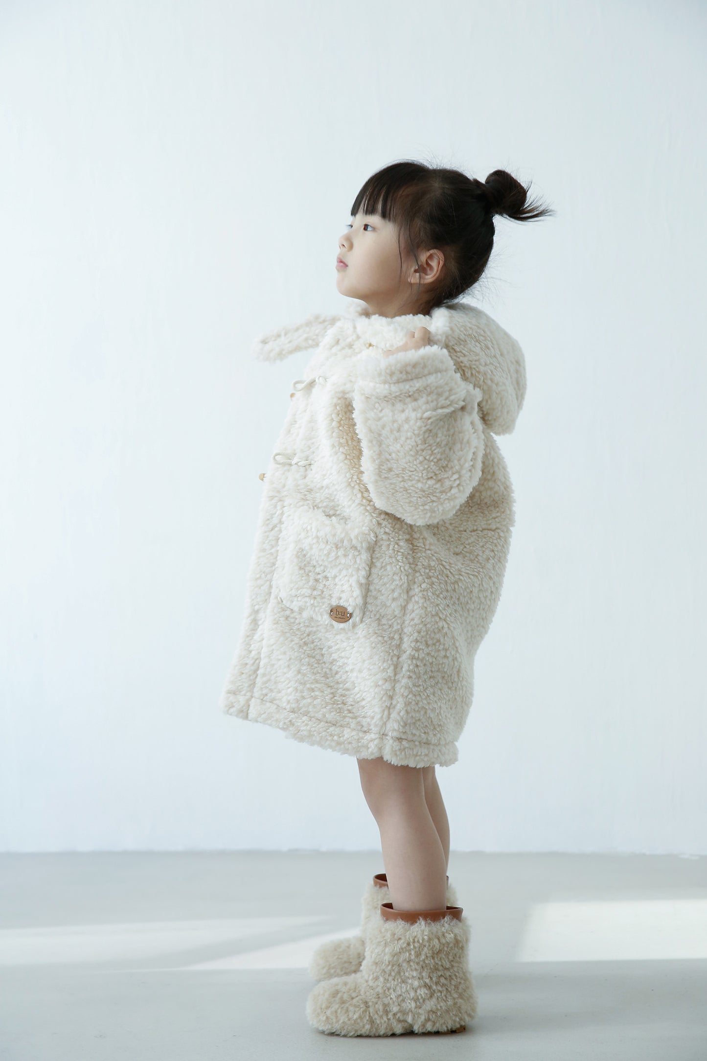 Muriel furry bear boots