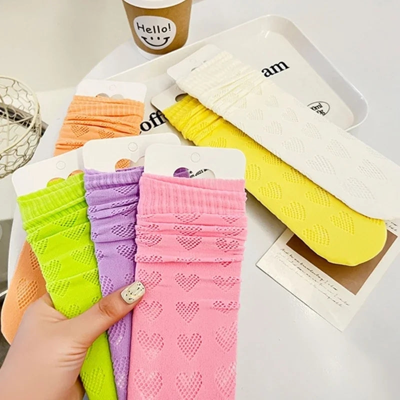 Pointelle heart knee high socks