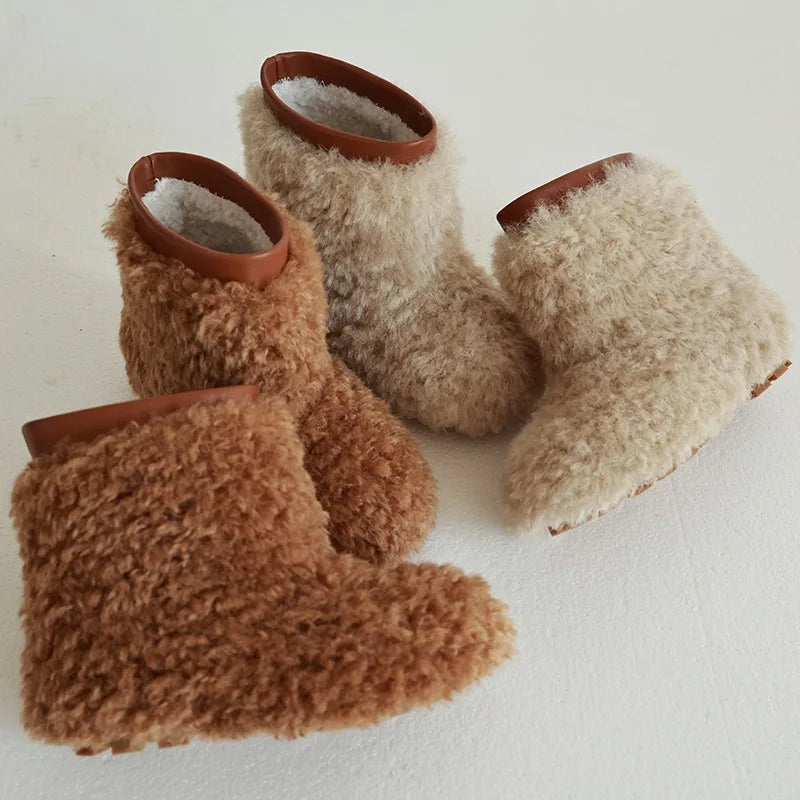 Muriel furry bear boots