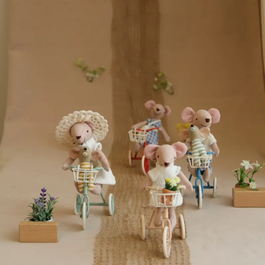 Maileg Mouse 1/12 Scale Miniature Metal Tricycle