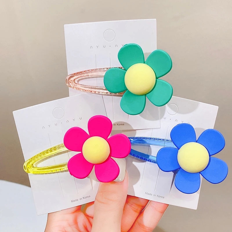 Flower hair clip