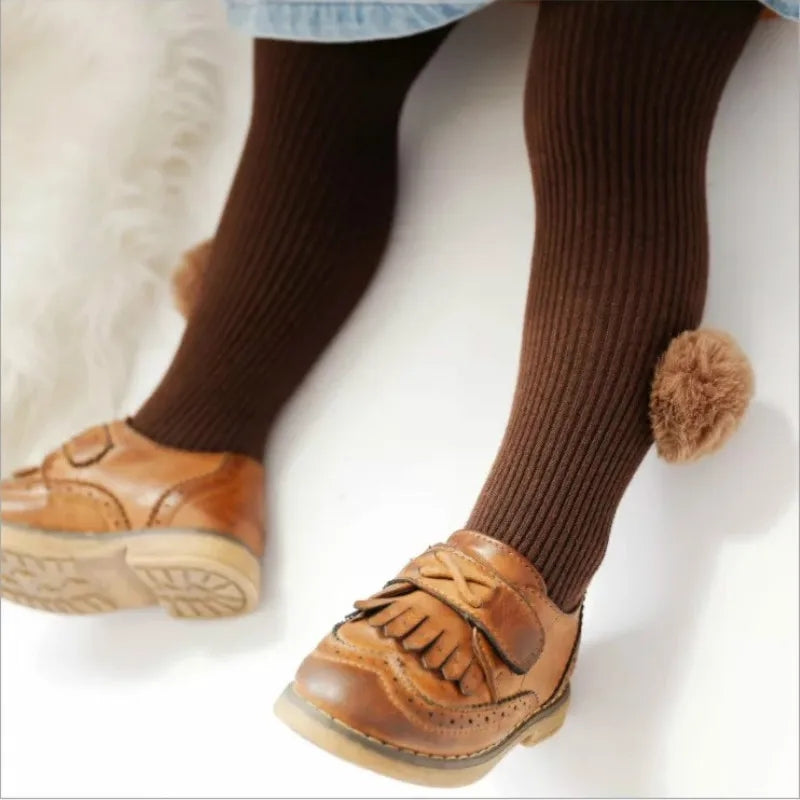 Pom pom tights