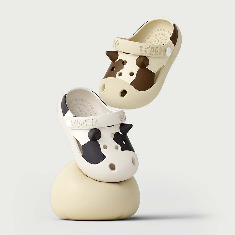 Moos like Jagger cow clog slip on