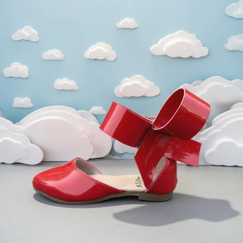 Aubrey Bow Shoes Patent red and black