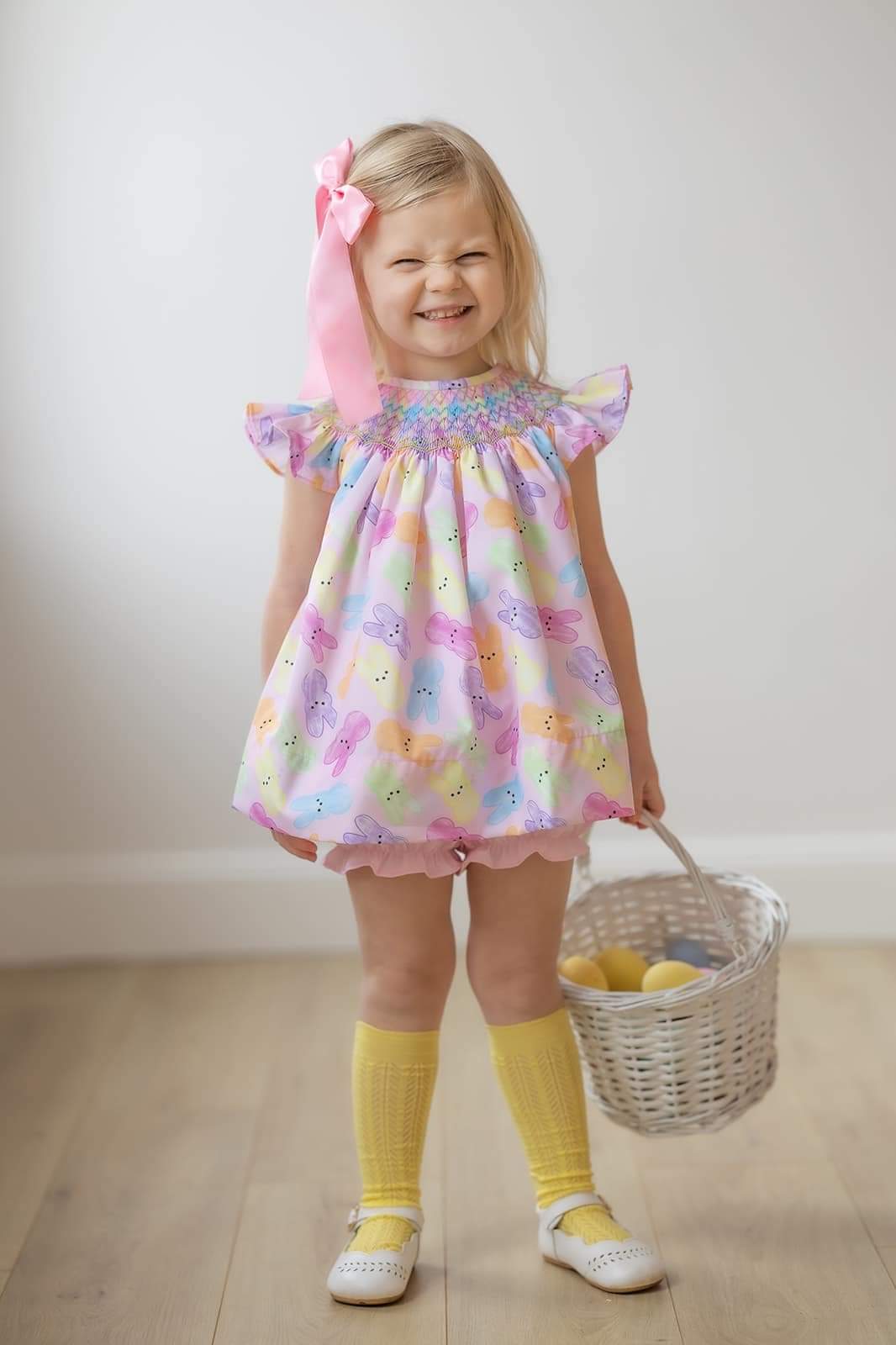 Pointelle bright knee high socks