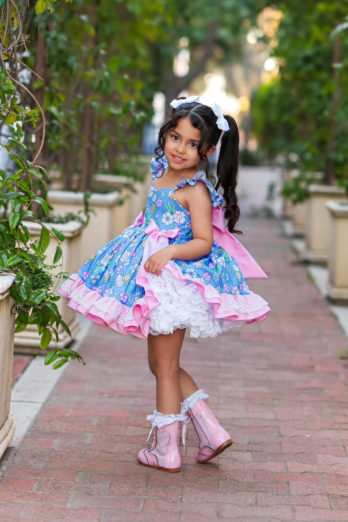 Esmeralda Spanish patent and suede boots