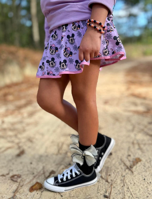 Black white bow socks