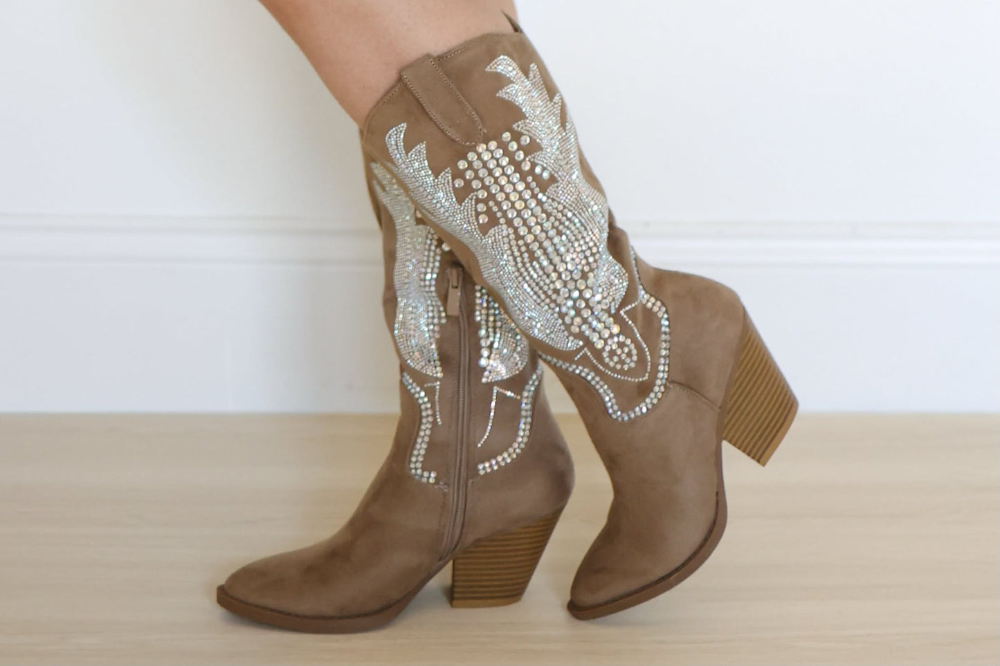 Diamond Dust Women's Western Rhinestone Boots