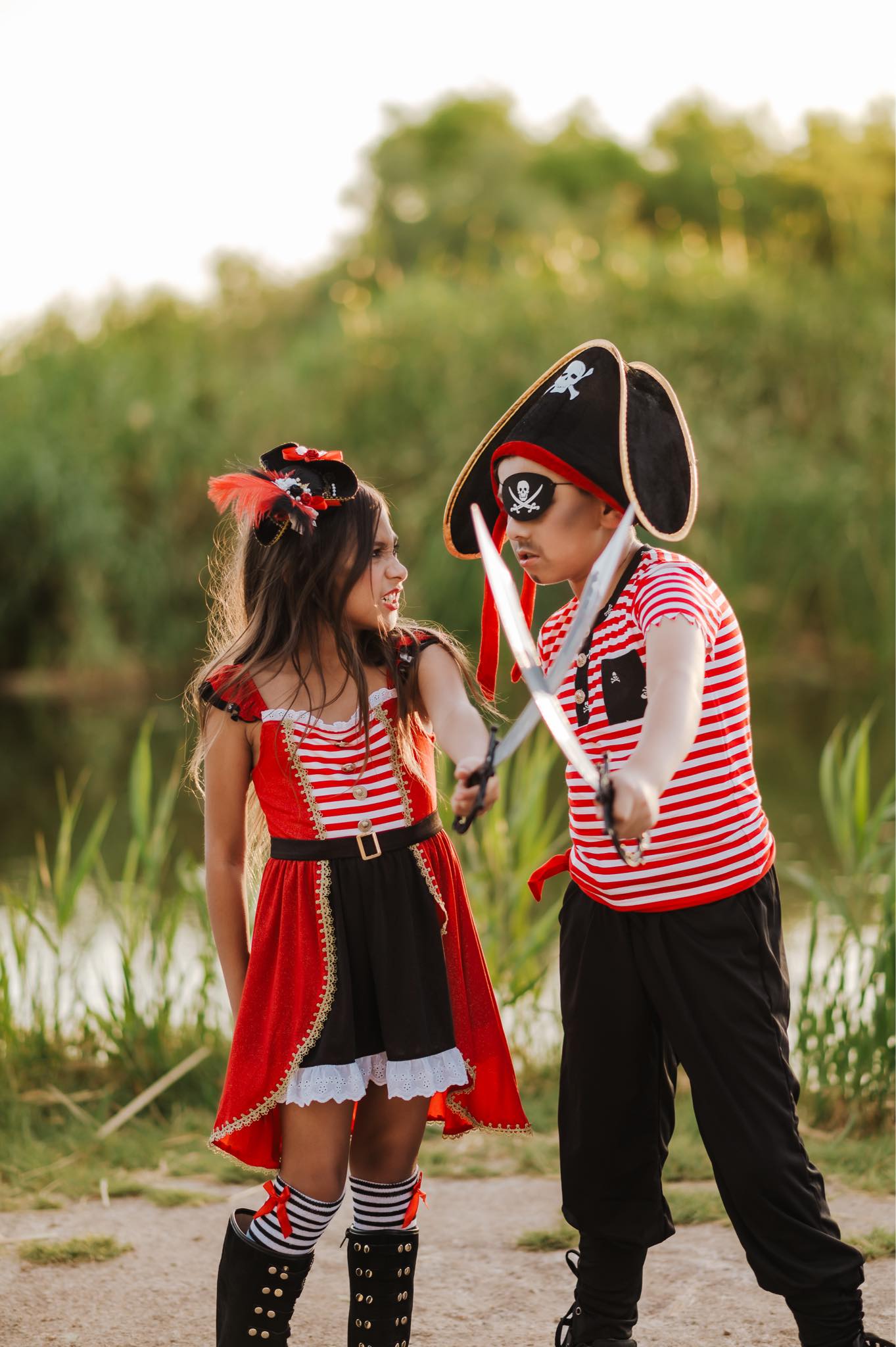 Toy soldier / pirate boot - interchangeable straps