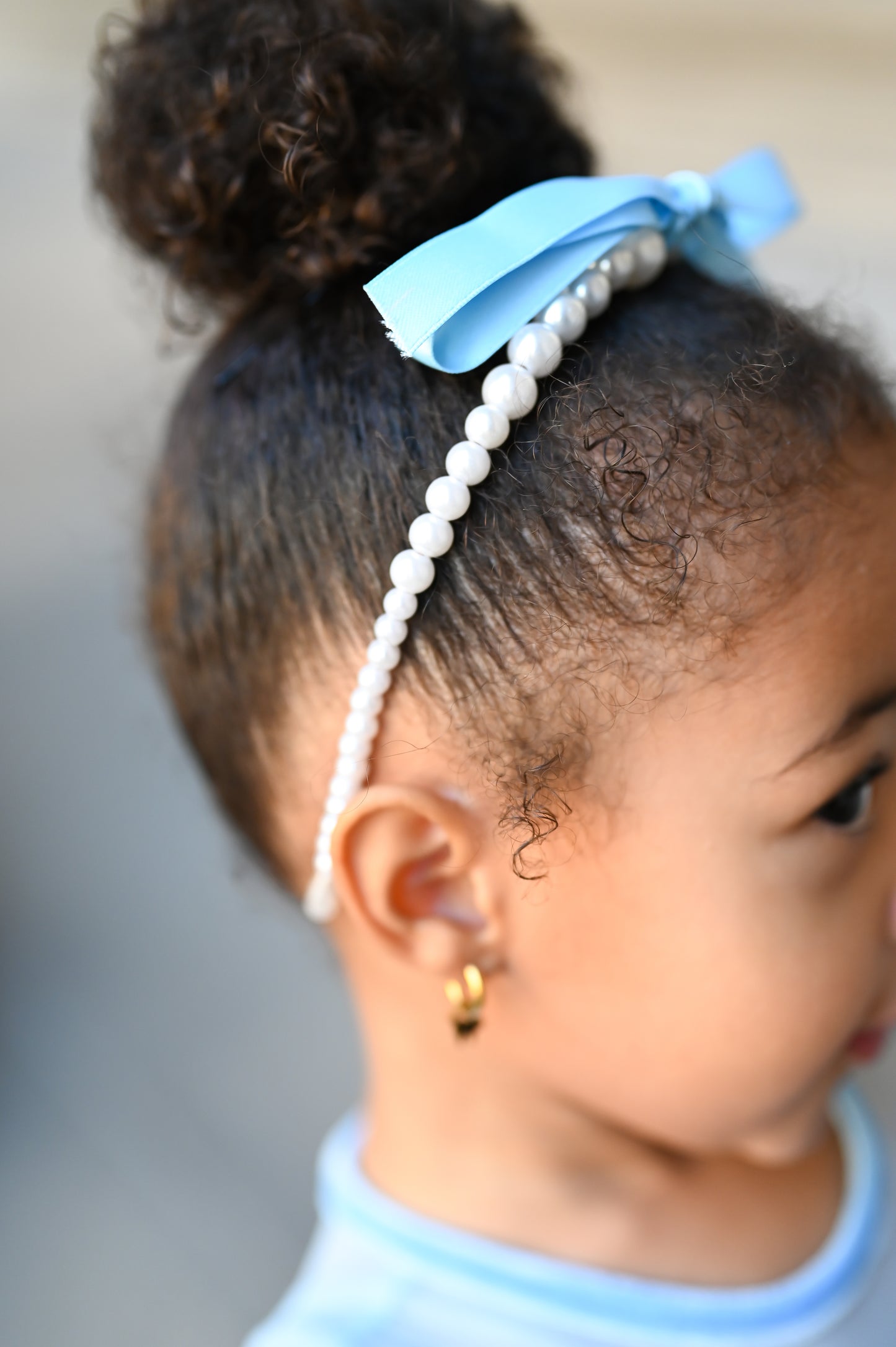 Pearl bow headband