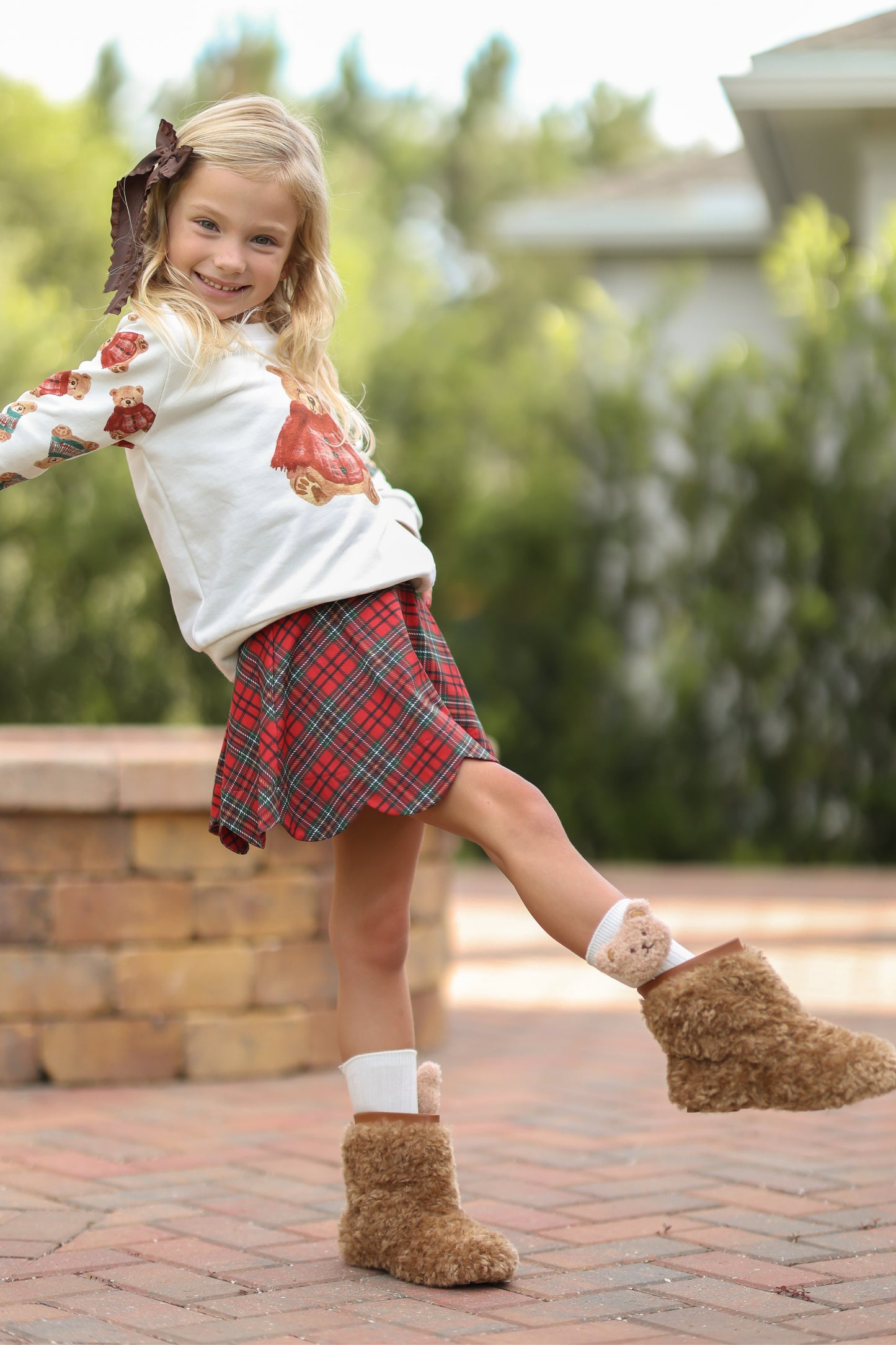 Muriel furry bear boots