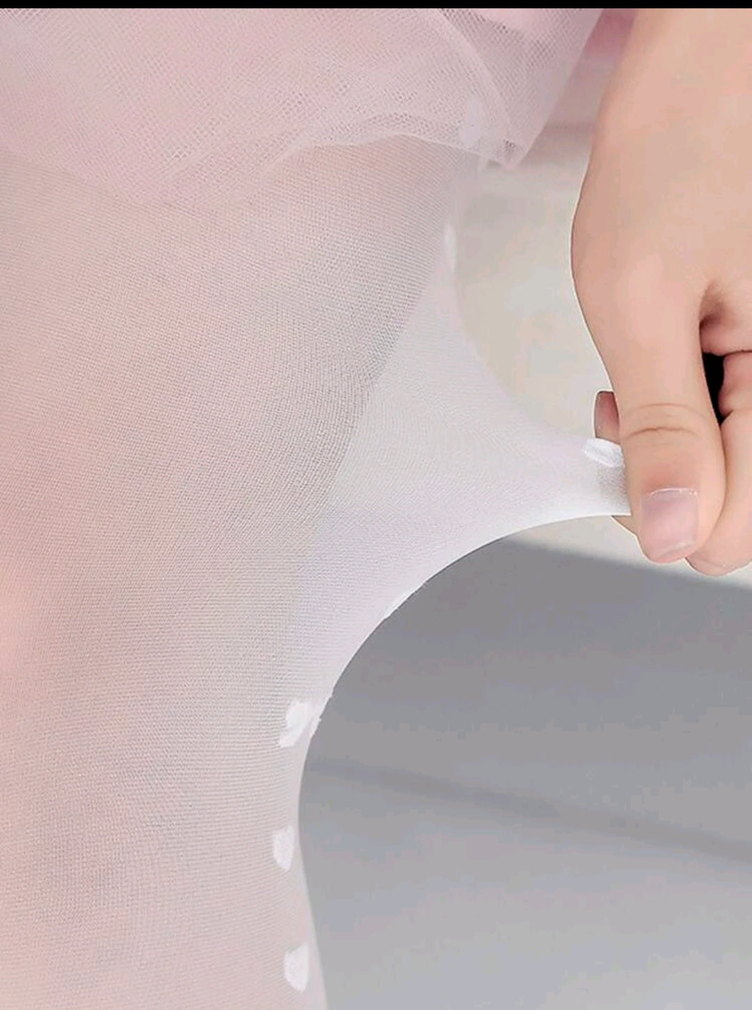 Pink bow pattern tights