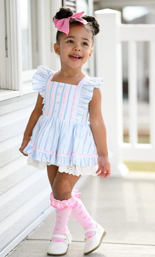 Tiny Bows Ruffle Knee High Socks