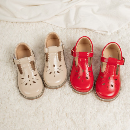 Scallop T-strap Mary Jane