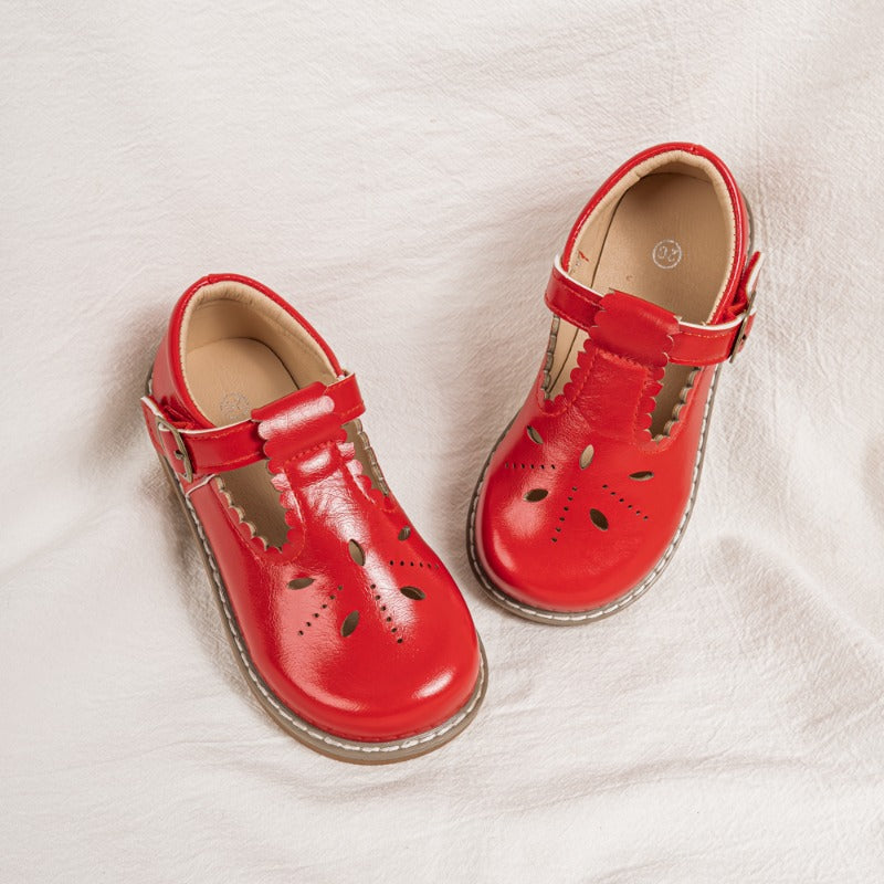 Scallop T-strap Mary Jane