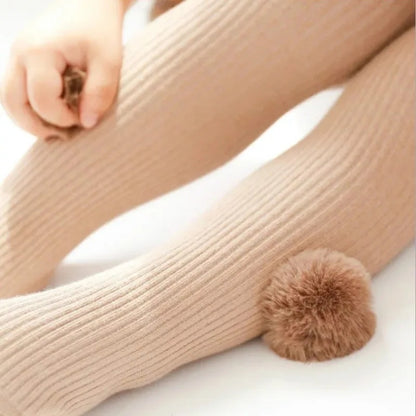 Pom pom tights
