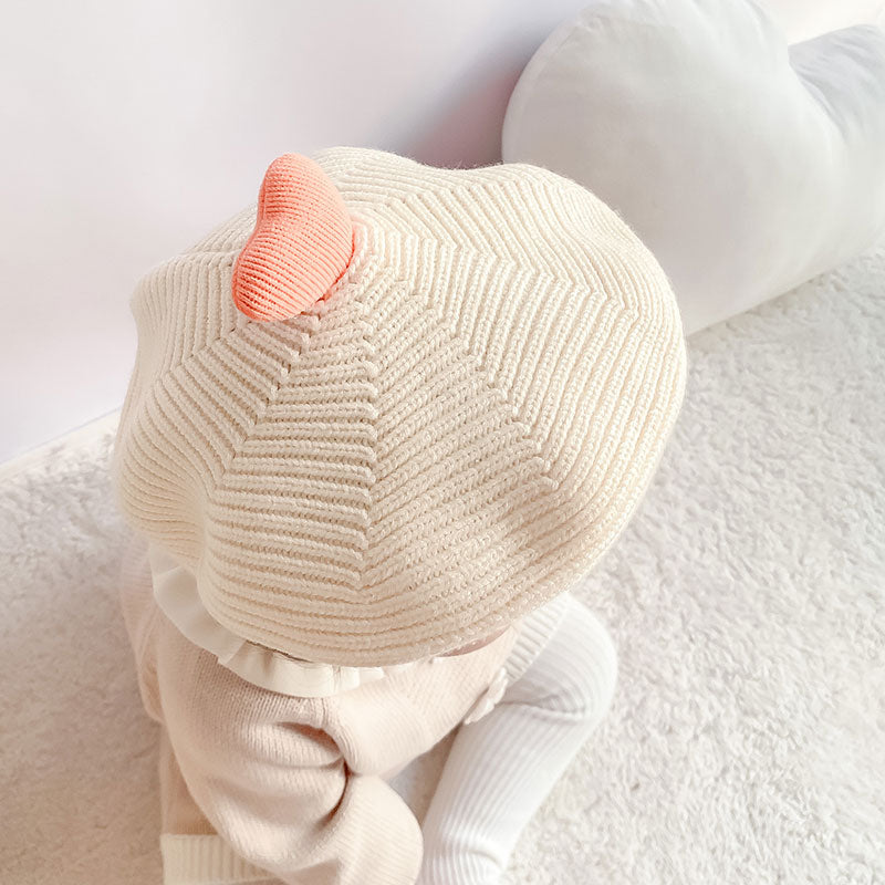 Ribbed heart beret