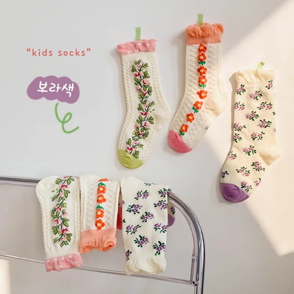 Spring floral socks