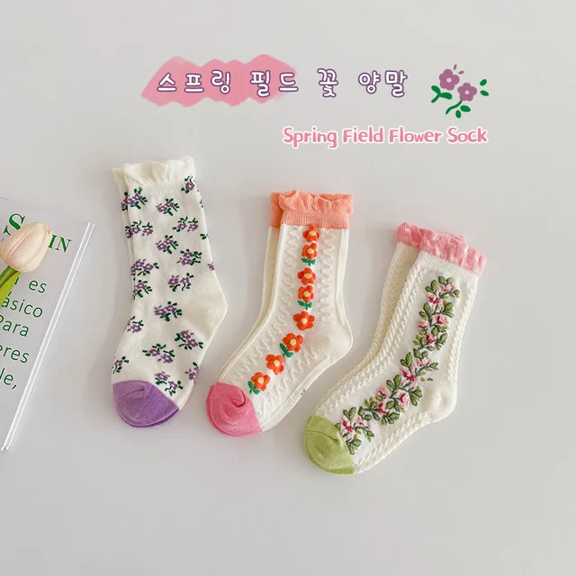 Spring floral socks