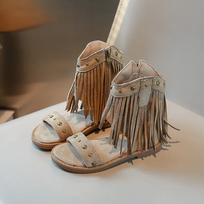 Saddle Fringe rivet sandals