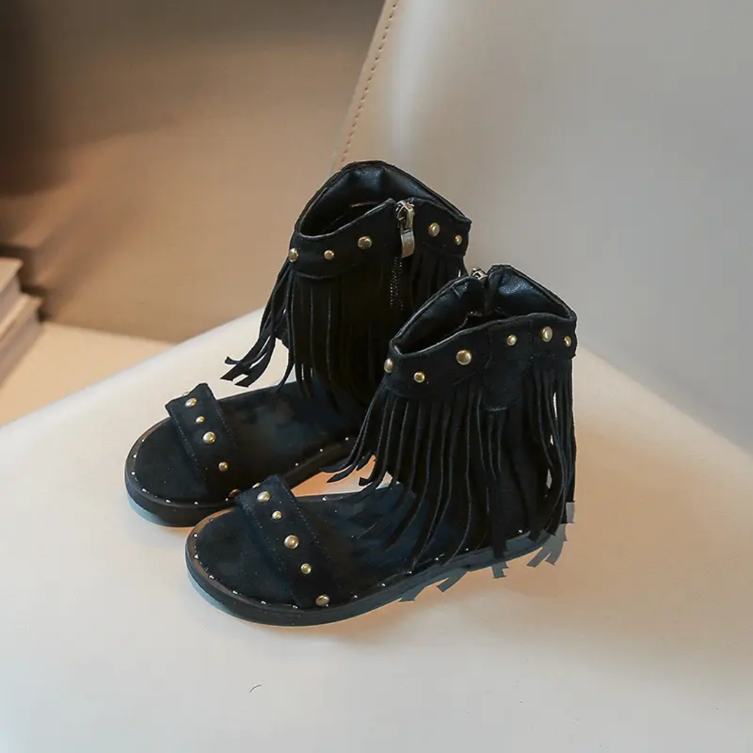 Saddle Fringe rivet sandals