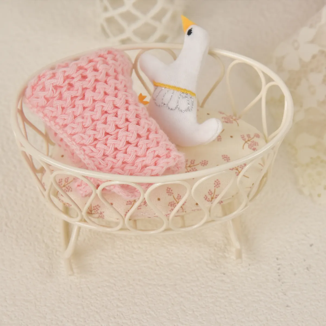 Maileg Mouse 1:12 Iron Cradle with Mat Blanket Set