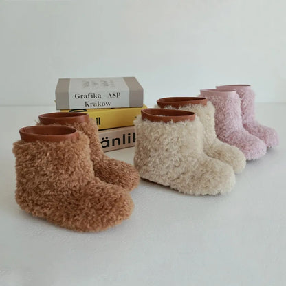 Muriel furry bear boots