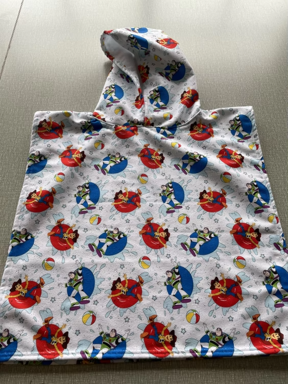 Hooded beach towels - pre-order