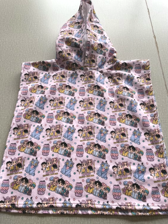 Hooded beach towels - pre-order