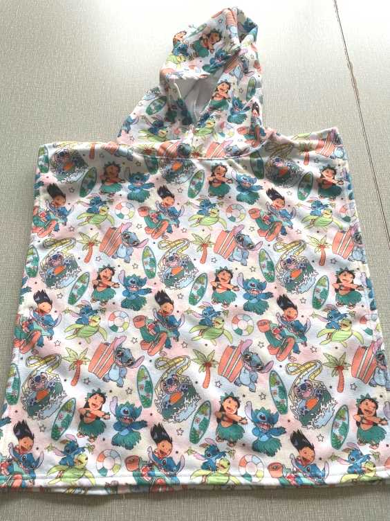 Hooded beach towels - pre-order