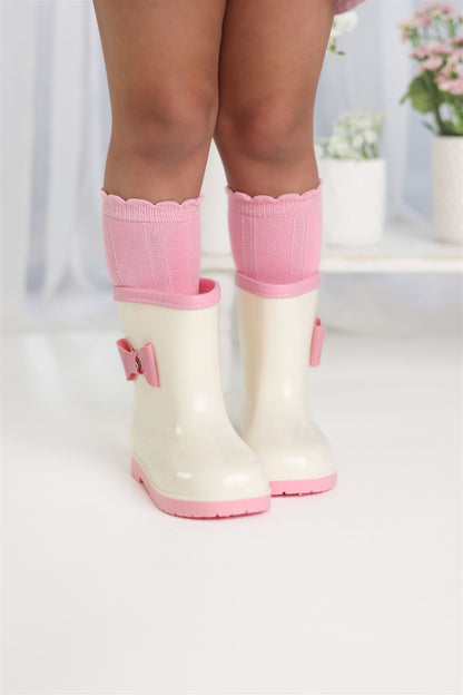 Put a Bow on it rainboots