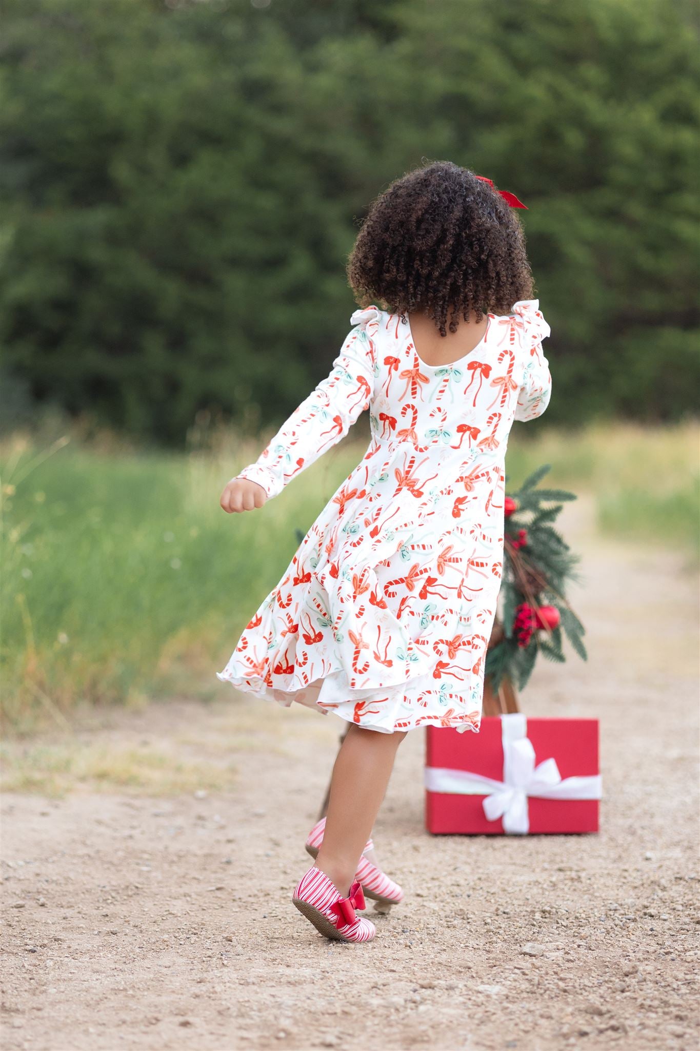 Candy Cane Cece shoes with interchangable bow