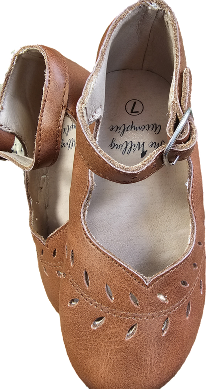 Vine Cutout Leather Mary Jane