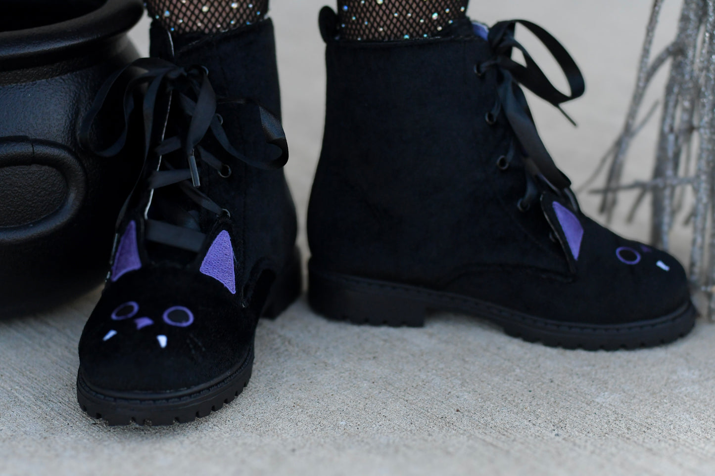 Batty suede combat boots