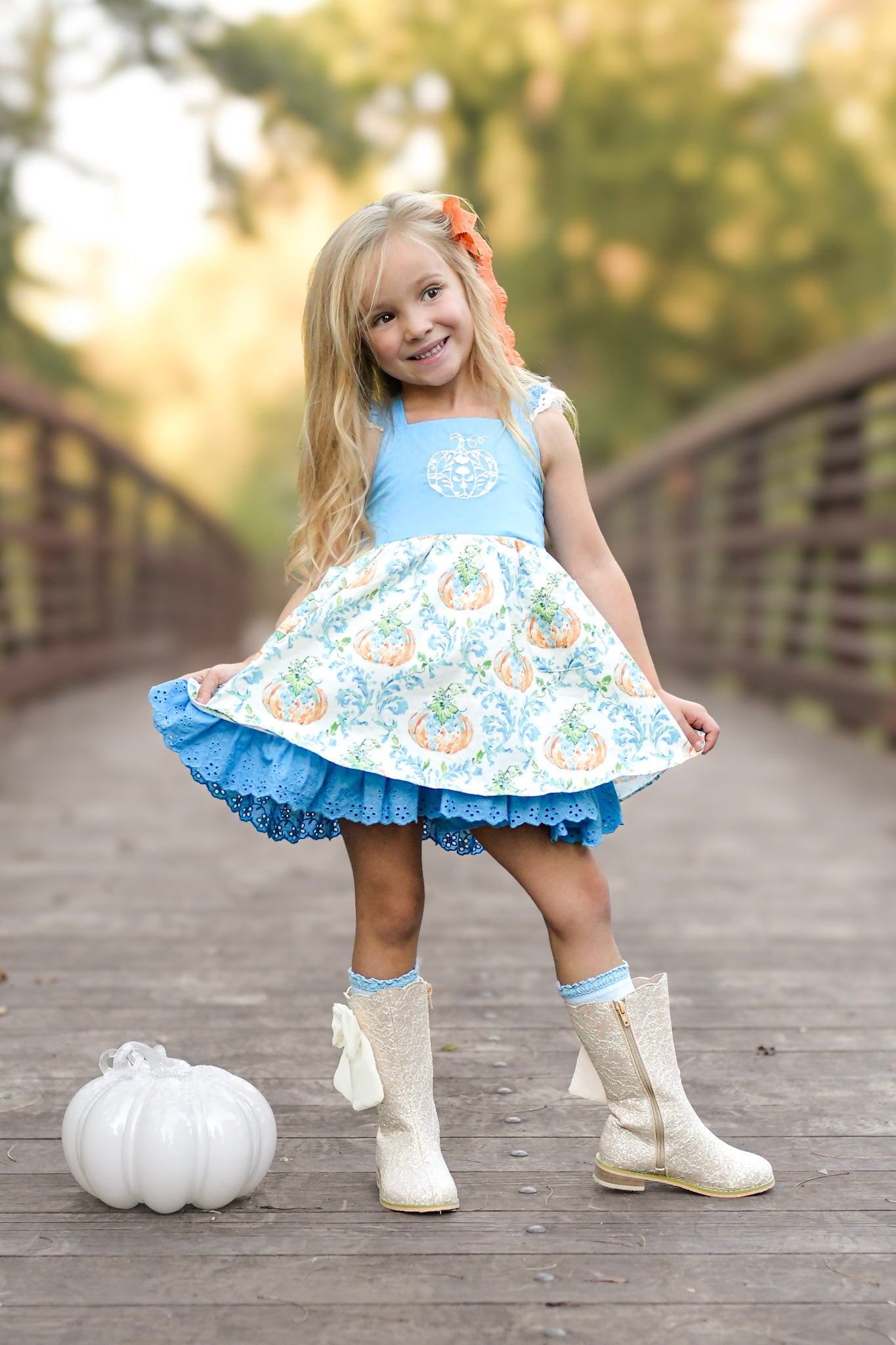 Sugarplum bow lace boots