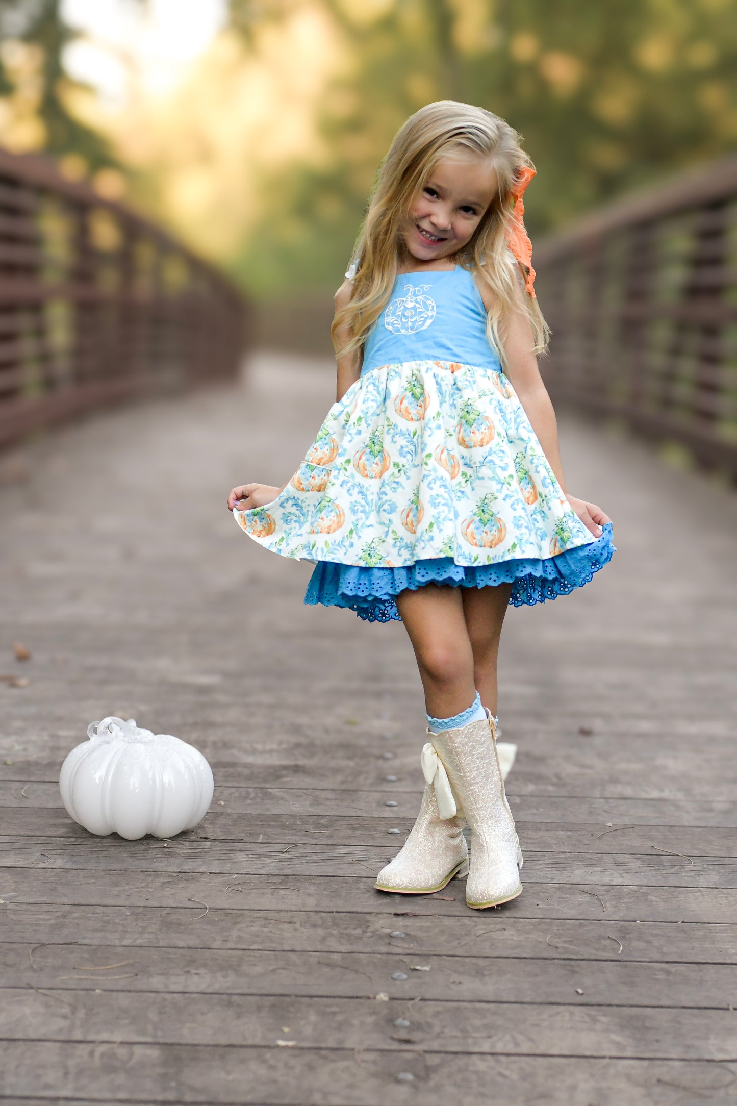 Sugarplum bow lace boots