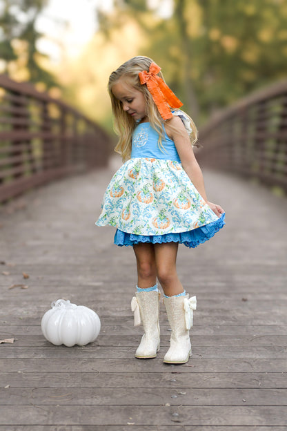 Sugarplum bow lace boots
