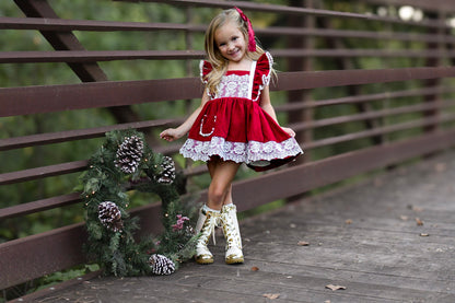 Goldie scallop lace boots