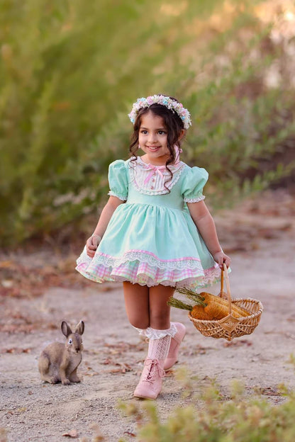 Pastel crochet socks - white ruffle