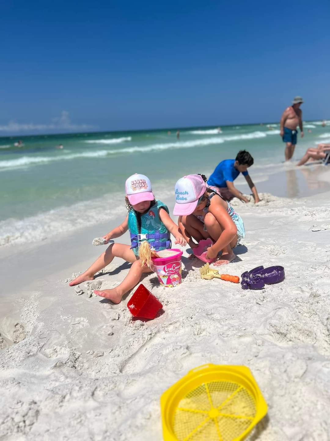 Beach Babe / Bum Trucker Hat