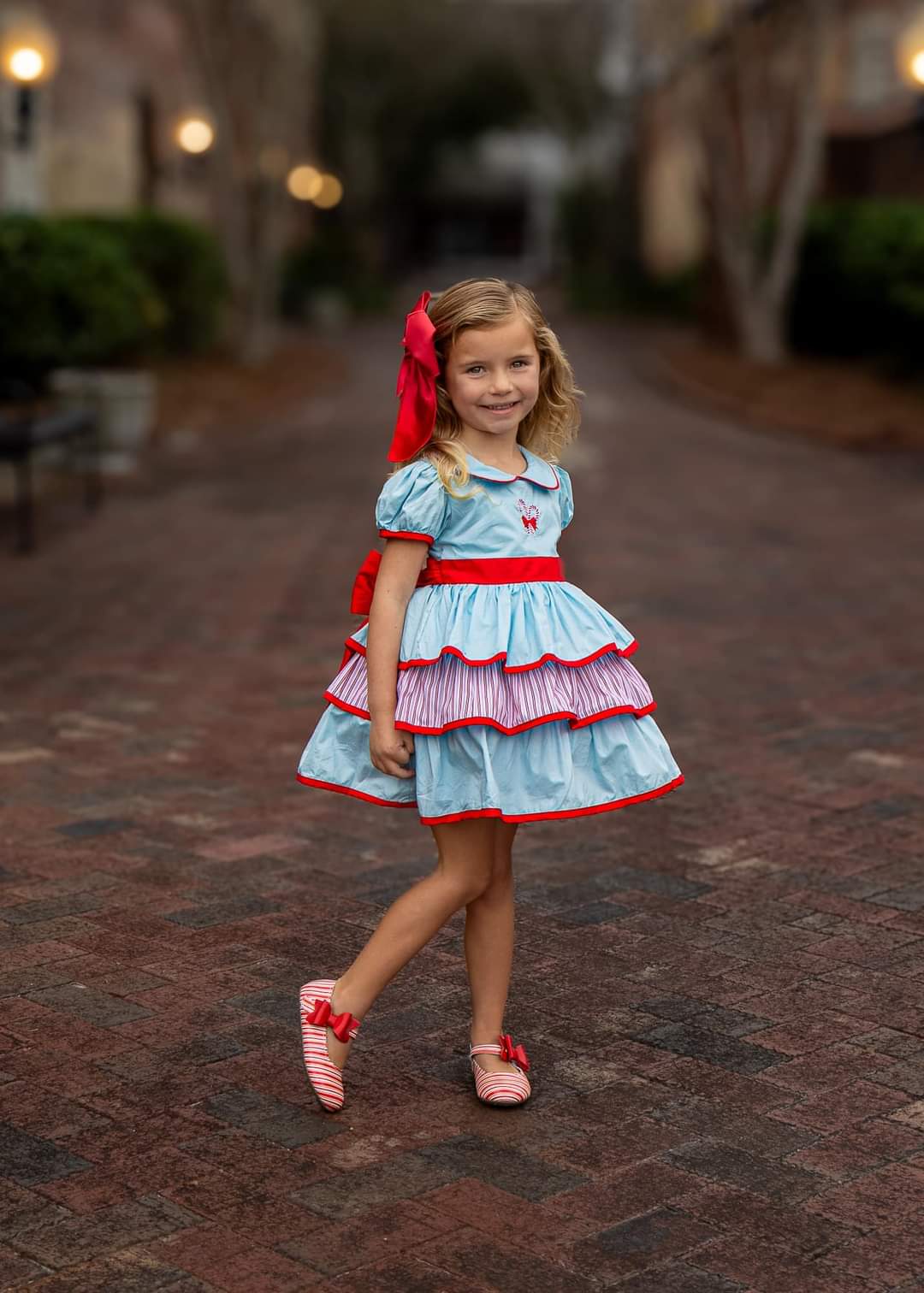 Candy Cane Cece shoes with interchangable bow