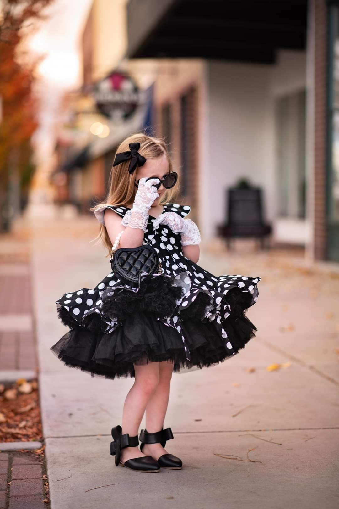 Aubrey Bow Shoes black and red