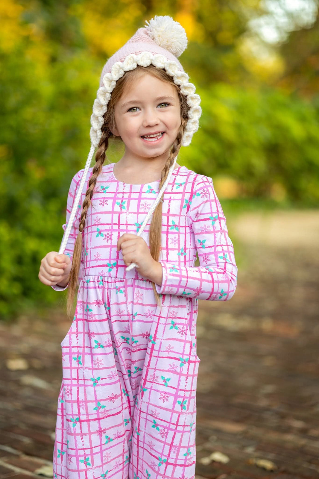 Crochet pixie hat with pom and contrast trim