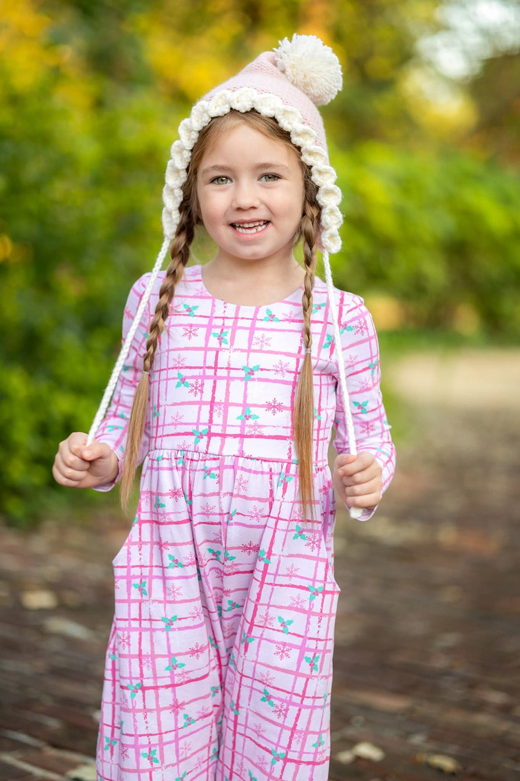 Crochet pixie hat with pom and contrast trim