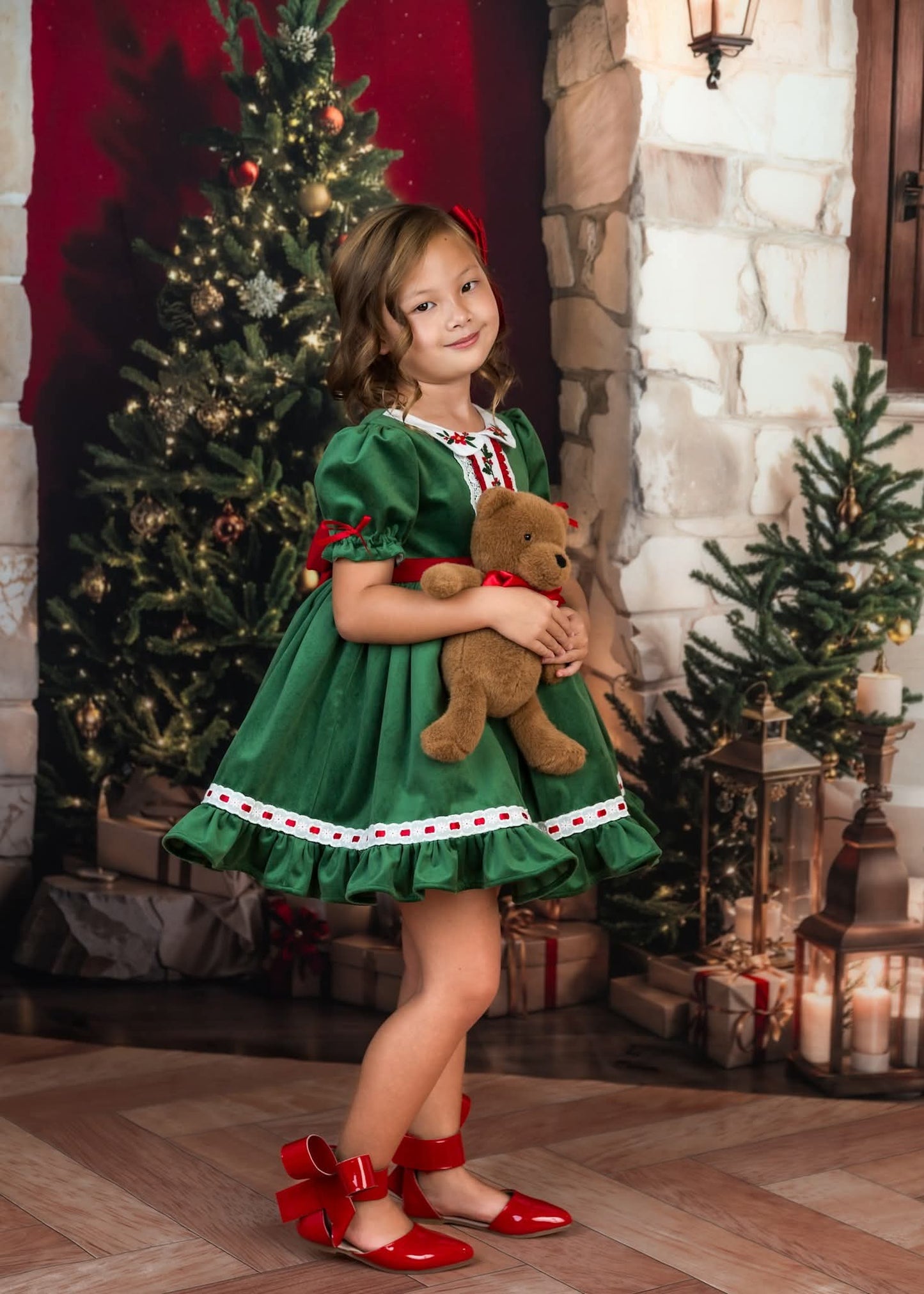 Aubrey Bow Shoes Patent red and black