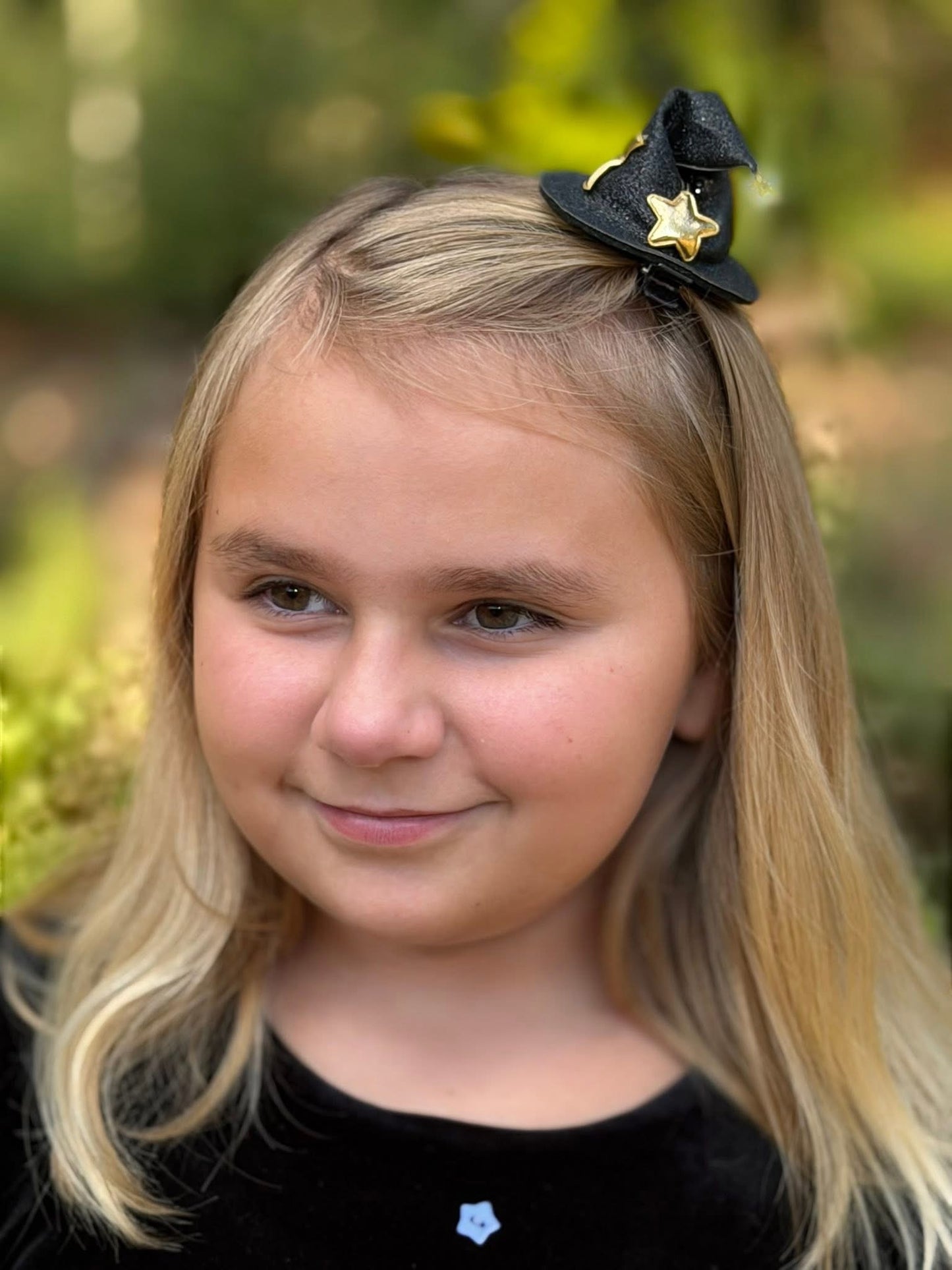 Witch hat hair clips