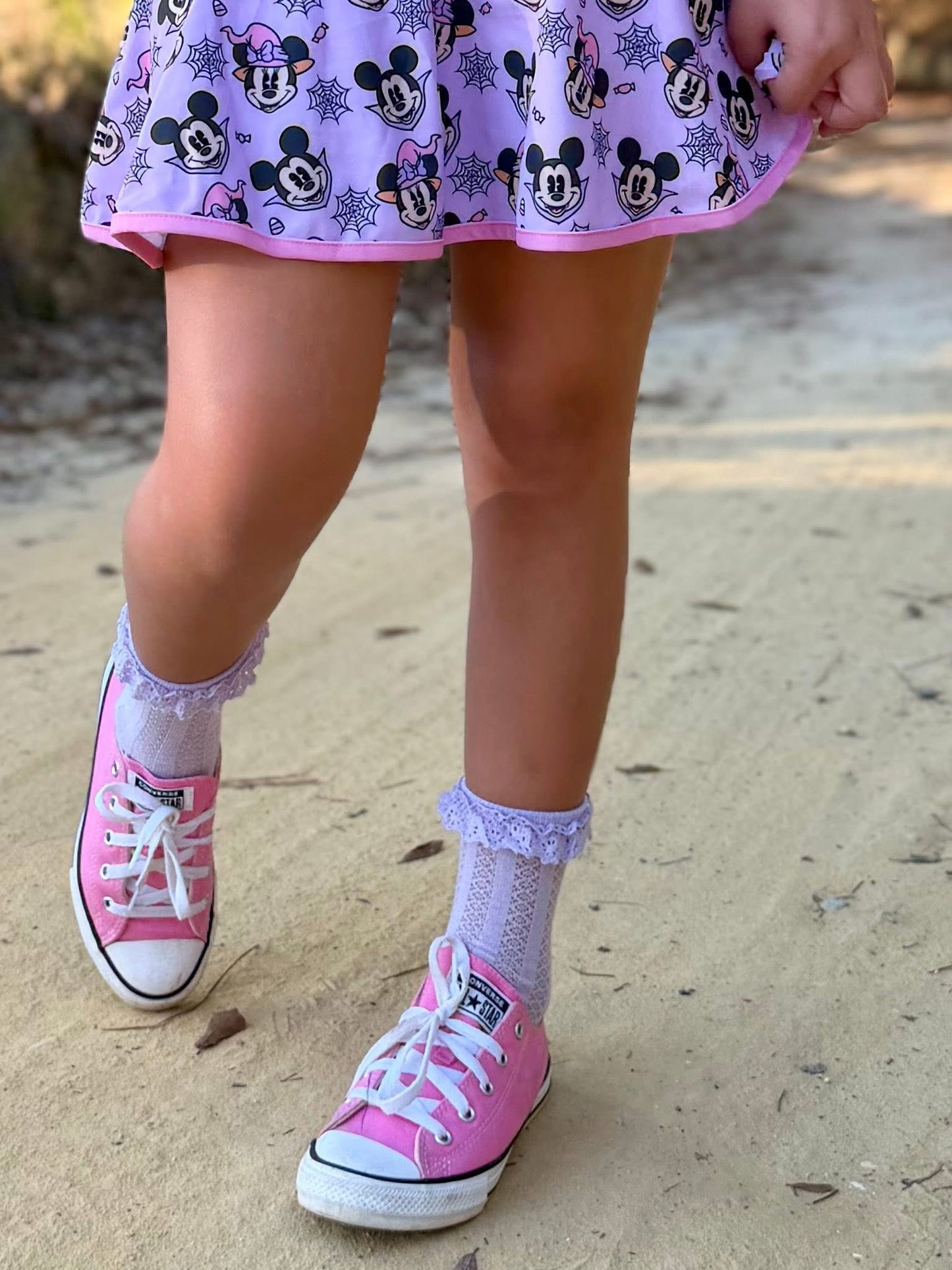 Pastel lace top socks