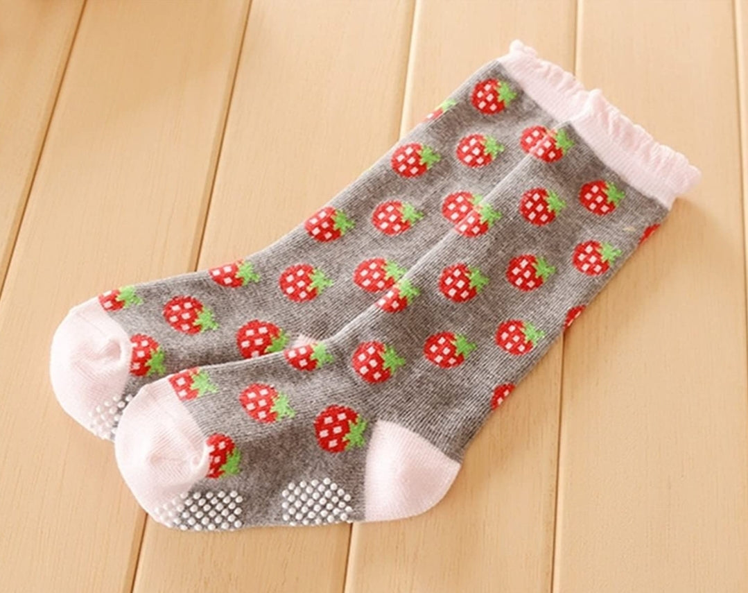 Berry Sweet Strawberry Socks