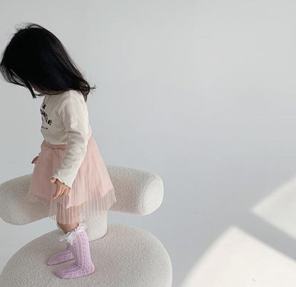 Pastel crochet socks - white ruffle